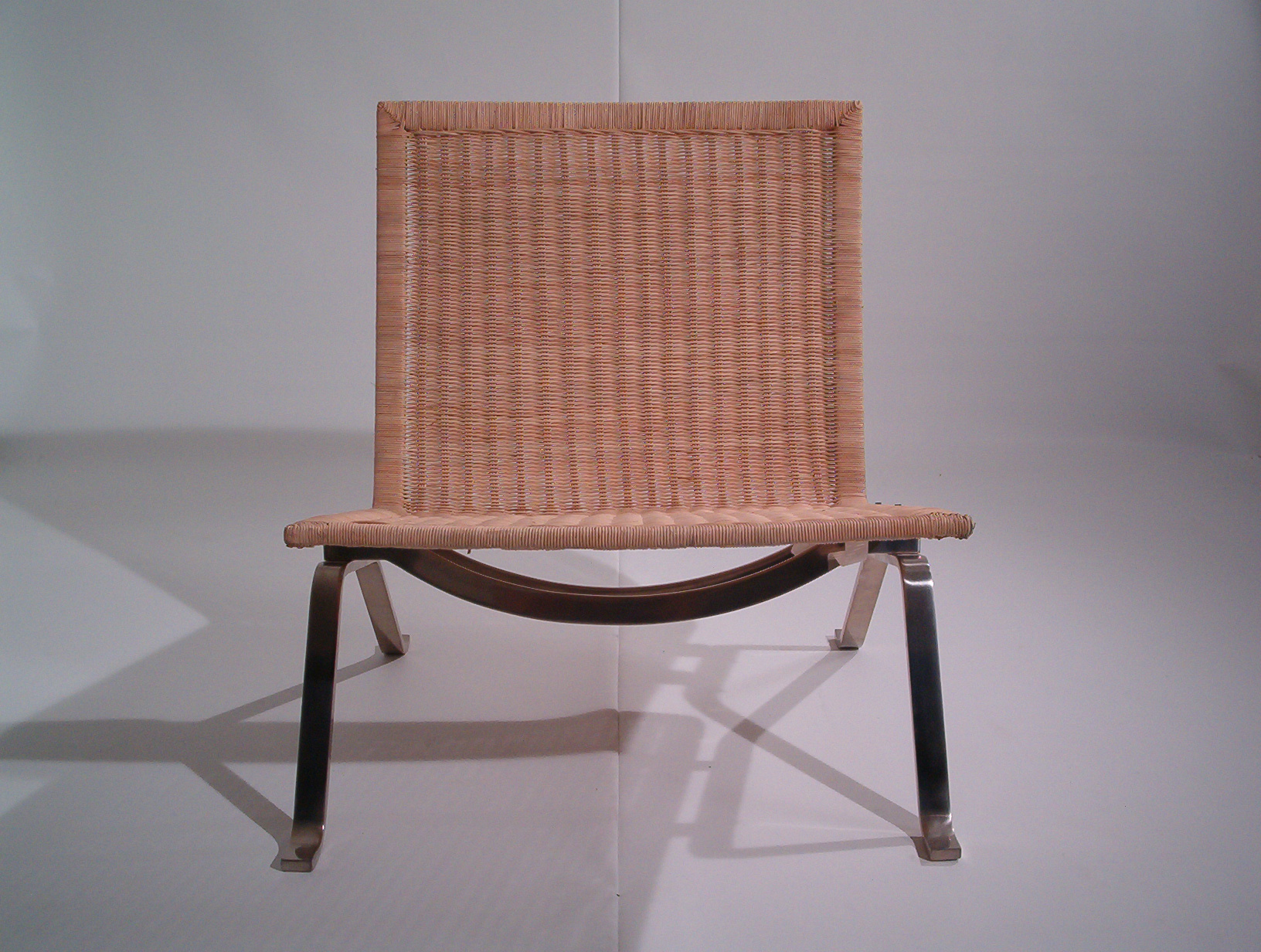pk 22 rattan frente